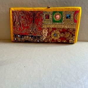 Vintage Montana West Colorful Embroidered wallet